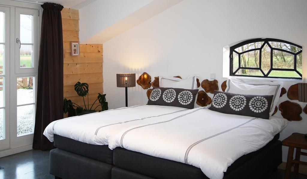 Posthoorn Lodge วอร์เดน ภายนอก รูปภาพ